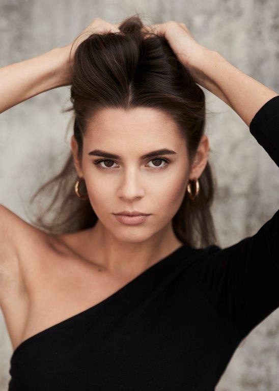 Julia G | VC Talent
